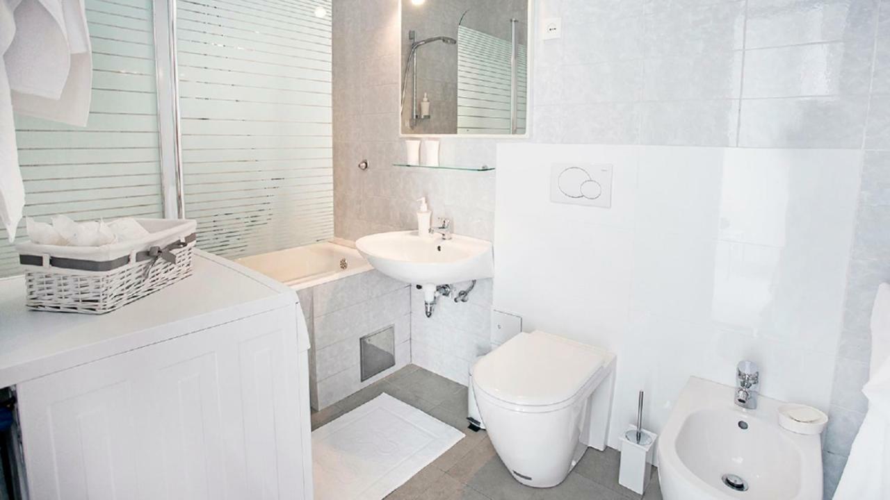 Apartment Milana - Cozy Stay With Free Parking 斯普利特 外观 照片