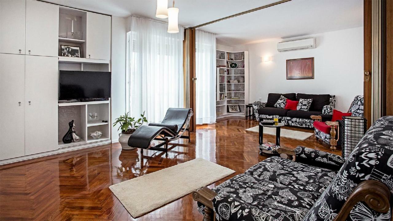 Apartment Milana - Cozy Stay With Free Parking 斯普利特 外观 照片