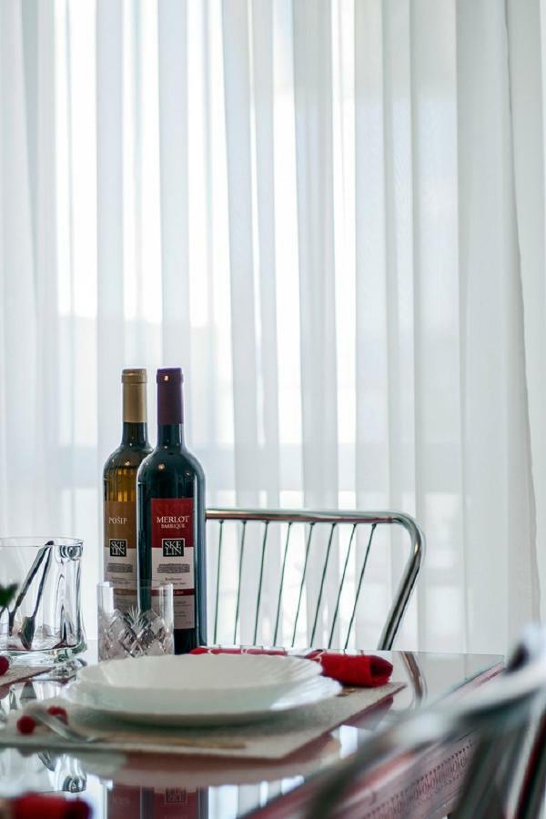 Apartment Milana - Cozy Stay With Free Parking 斯普利特 外观 照片